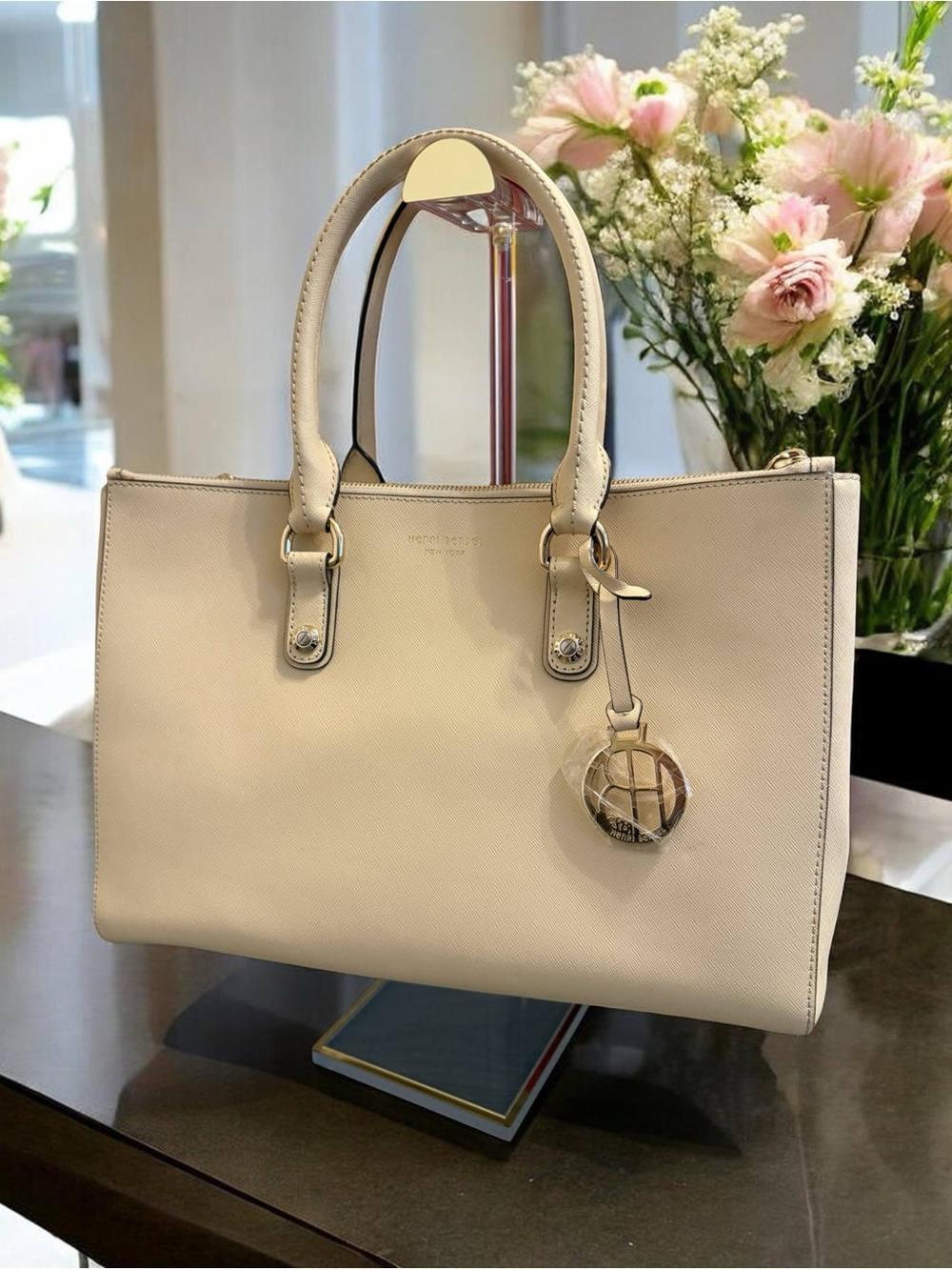 Henri Bendel Cream Saffiano Leather West 57th St Satchel NWOT w/ Crossbody Strap